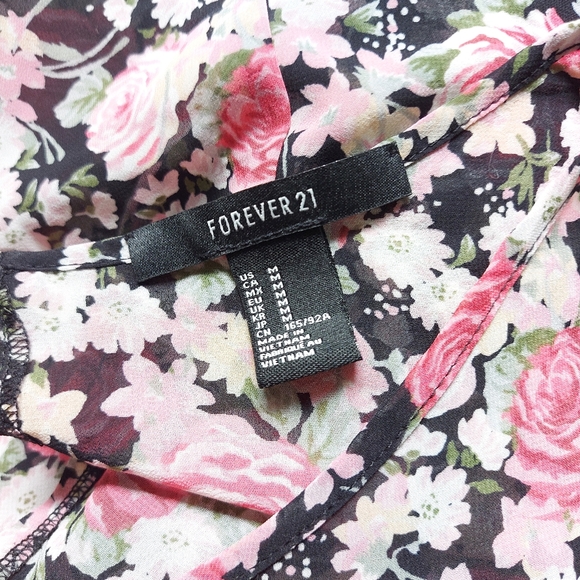 📌BOGO Forever 21 Black/Pink Floral Dress - Picture 3 of 3